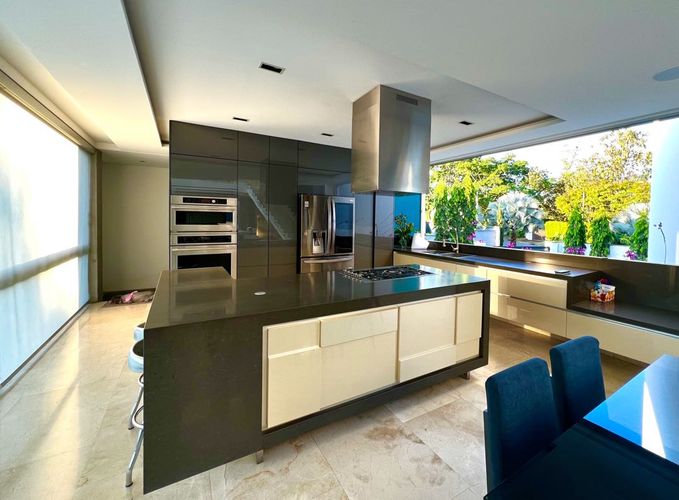 Casa de 5 alcobas en venta en Cerritos, Pereira, 800 m² · foto 3 de 19