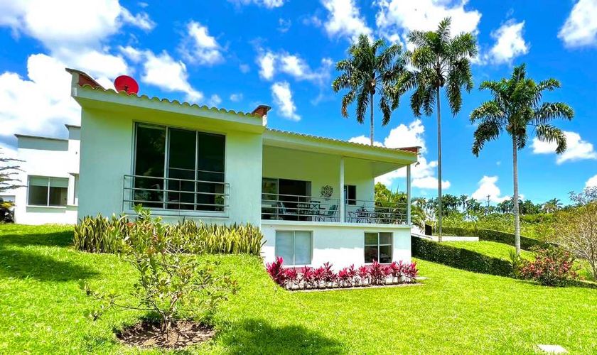 Casa de 5 alcobas en venta en Cerritos, Pereira, 220 m² · foto 2 de 20