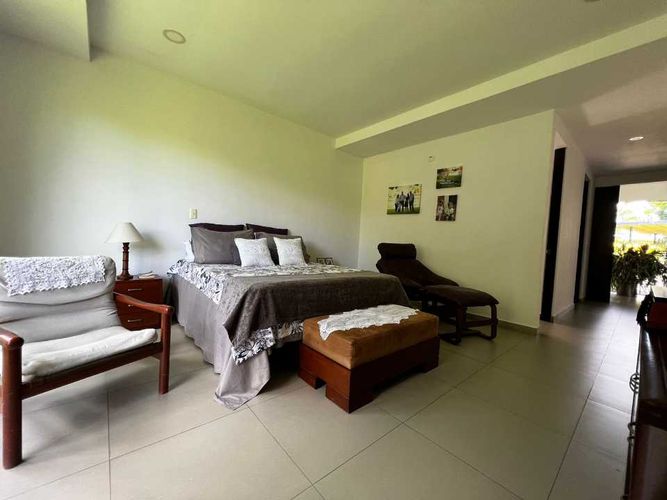 Casa de 5 alcobas en venta en Cerritos, Pereira, 220 m² · foto 4 de 20