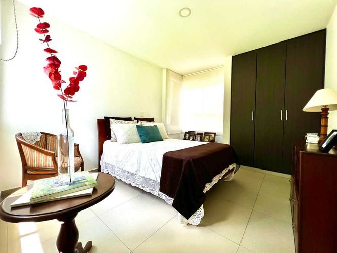 Casa de 5 alcobas en venta en Cerritos, Pereira, 220 m² · foto 6 de 20