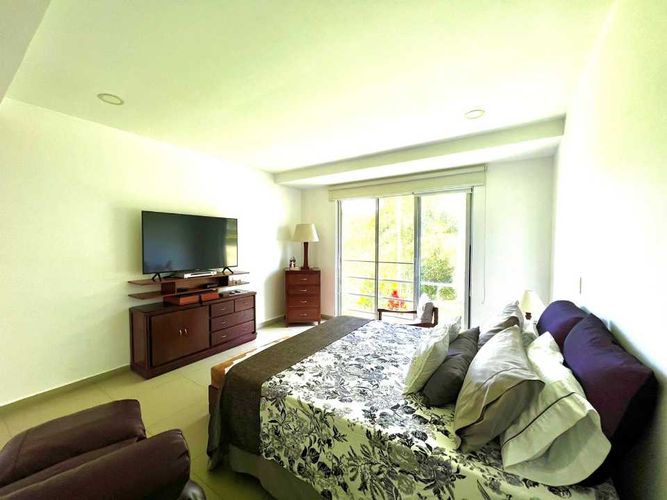 Casa de 5 alcobas en venta en Cerritos, Pereira, 220 m² · foto 9 de 20