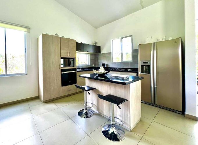 Casa de 5 alcobas en venta en Cerritos, Pereira, 220 m² · foto 11 de 20