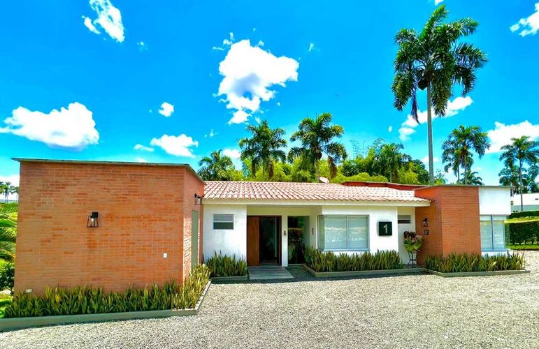 Casa de 5 alcobas en venta en Cerritos, Pereira, 220 m² · foto 19 de 20