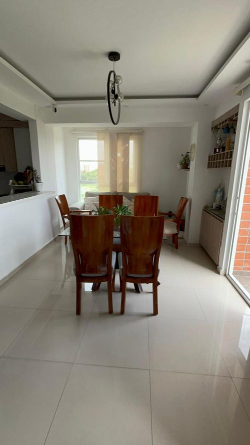 Apartamento de 2 alcobas en venta en Ciudad Melendez, Cali, 82 m² · foto 5 de 23
