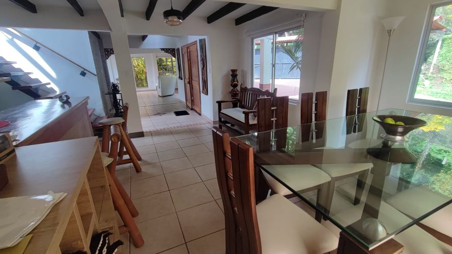 Casa de 3 alcobas en venta en El Arenillo Parte, Manizales, 250 m² · foto 4 de 24
