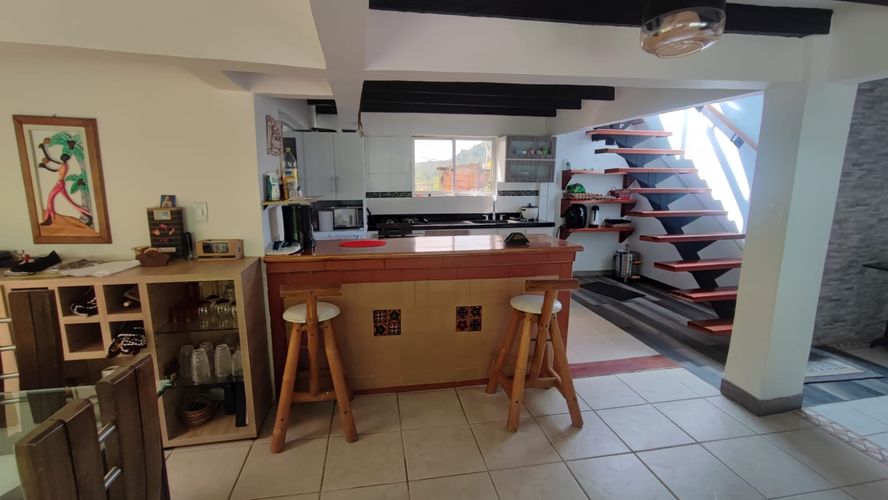 Casa de 3 alcobas en venta en El Arenillo Parte, Manizales, 250 m² · foto 10 de 24