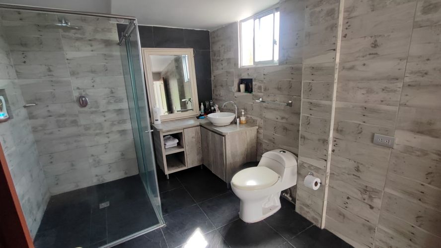 Casa de 3 alcobas en venta en El Arenillo Parte, Manizales, 250 m² · foto 23 de 24