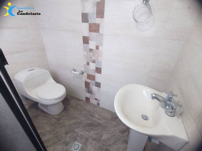 Casa de 4 alcobas en venta en Campo Valdes No.1, Medellín, 90 m² · foto 6 de 10
