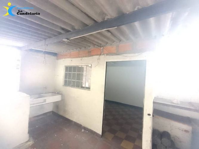Casa de 4 alcobas en venta en Campo Valdes No.1, Medellín, 90 m² · foto 8 de 10