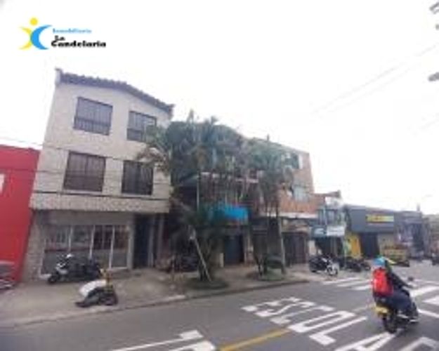 Casa de 4 alcobas en venta en Campo Valdes No.1, Medellín, 90 m² · foto 10 de 10
