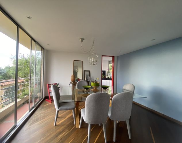Apartamento de 3 alcobas en venta en Club De Los Lagartos, Bogotá, 167 m² · foto 2 de 24