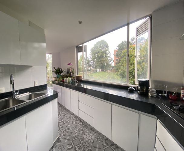 Apartamento de 3 alcobas en venta en Club De Los Lagartos, Bogotá, 167 m² · foto 9 de 24