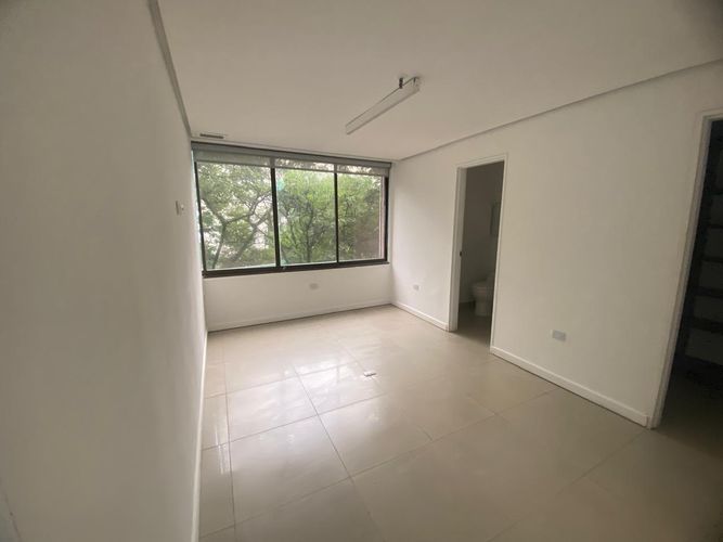 Oficina en arriendo en El Poblado, Medellín, 115 m² · foto 8 de 20