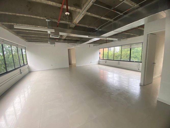 Oficina en arriendo en El Poblado, Medellín, 115 m² · foto 9 de 20