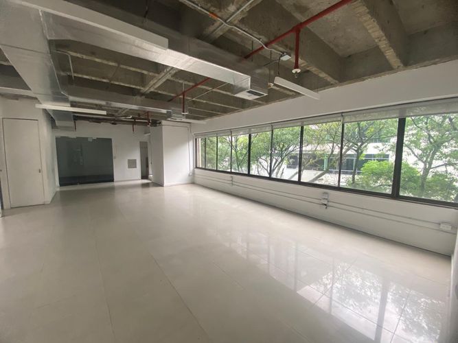 Oficina en arriendo en El Poblado, Medellín, 115 m² · foto 11 de 20
