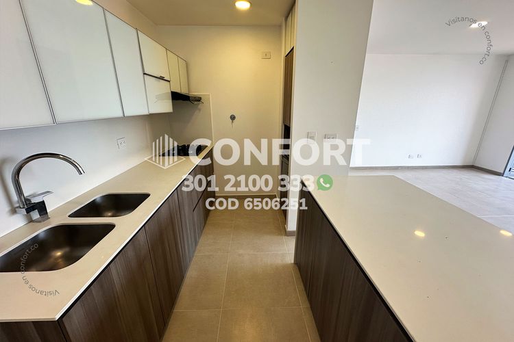 Apartamento de 3 alcobas en arriendo en Los Balsos, Medellín, 123 m² · foto 6 de 24
