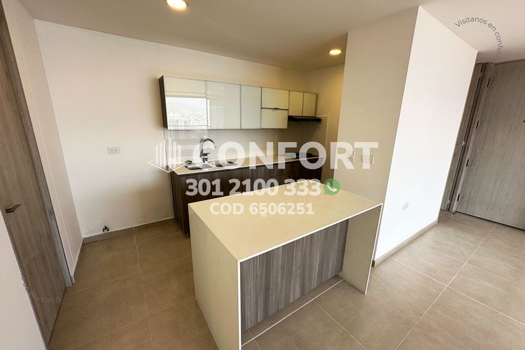 Apartamento de 3 alcobas en arriendo en Los Balsos, Medellín, 123 m² · foto 7 de 24