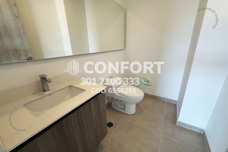 Apartamento de 3 alcobas en arriendo en Los Balsos, Medellín, 123 m² · foto 8 de 24