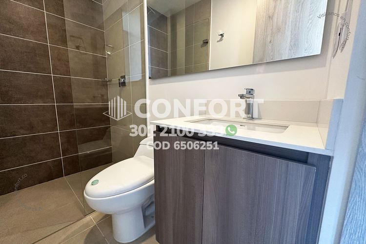 Apartamento de 3 alcobas en arriendo en Los Balsos, Medellín, 123 m² · foto 21 de 24