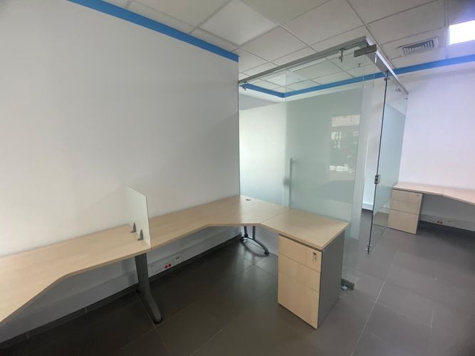Oficina en arriendo en El Poblado, Medellín, 50 m² · foto 3 de 18