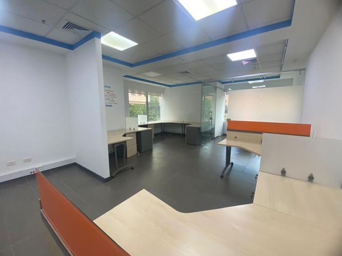 Oficina en arriendo en El Poblado, Medellín, 50 m² · foto 7 de 18