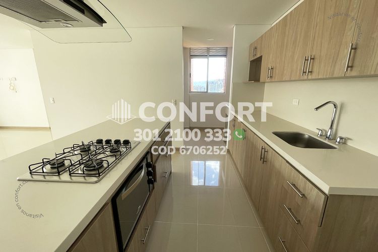 Apartamento de 2 alcobas en arriendo en El Chingui, Envigado, 85 m² · foto 9 de 24