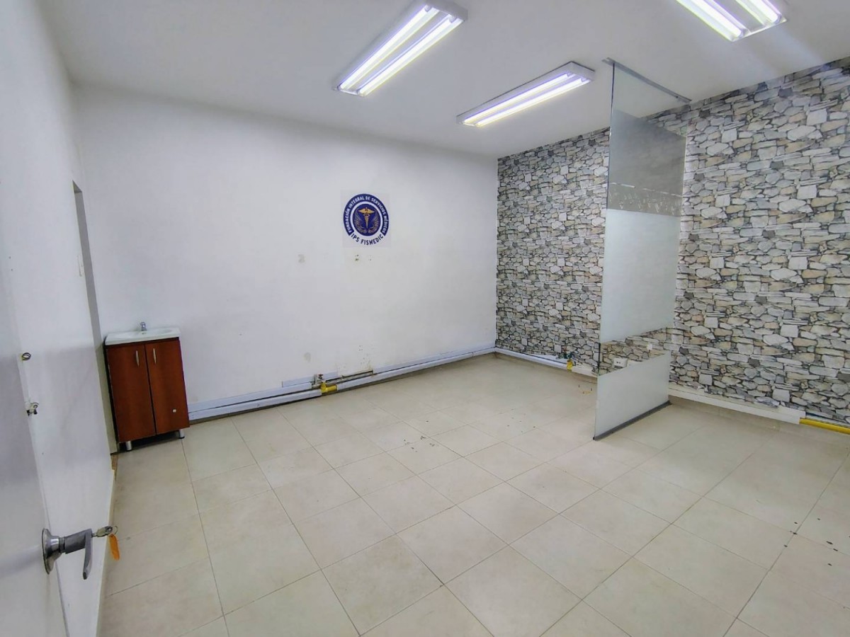 Casa en venta en La candelaria, Medellín 2