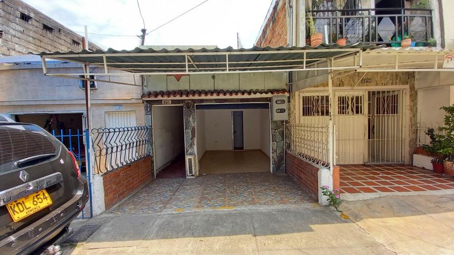 Local en arriendo en Sultana - Berlin, Cali, 15 m² · foto 2 de 10