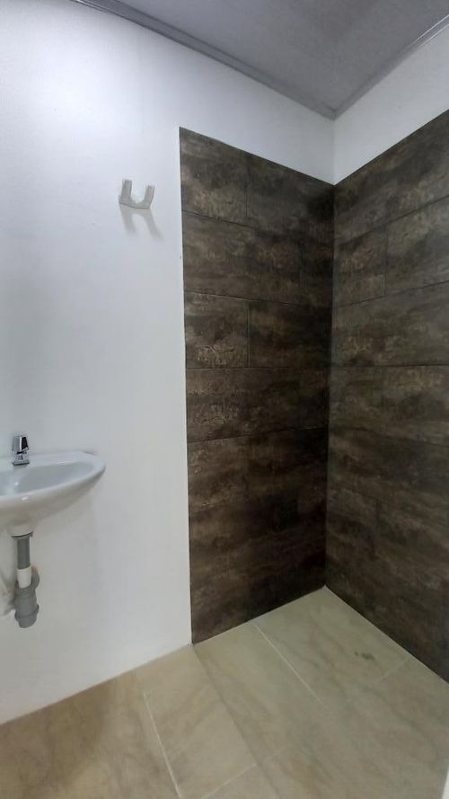 Local en arriendo en Sultana - Berlin, Cali, 15 m² · foto 4 de 10