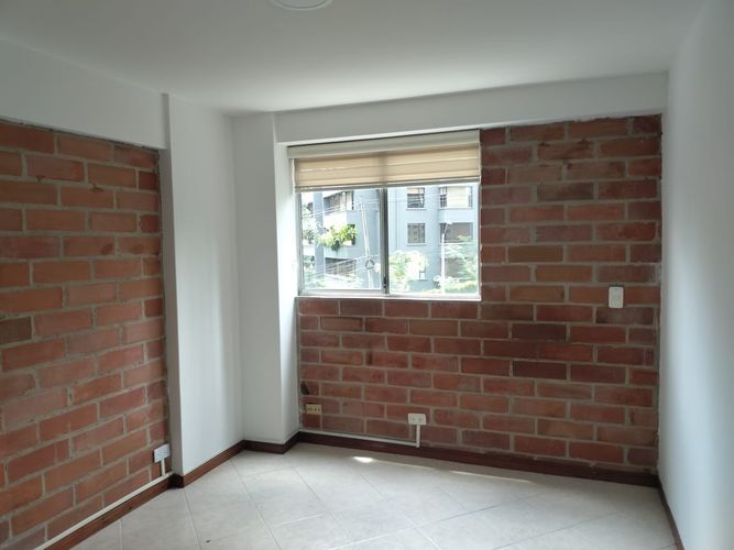 Apartamento de 2 alcobas en arriendo en El Poblado, Medellín, 63 m² · foto 9 de 13