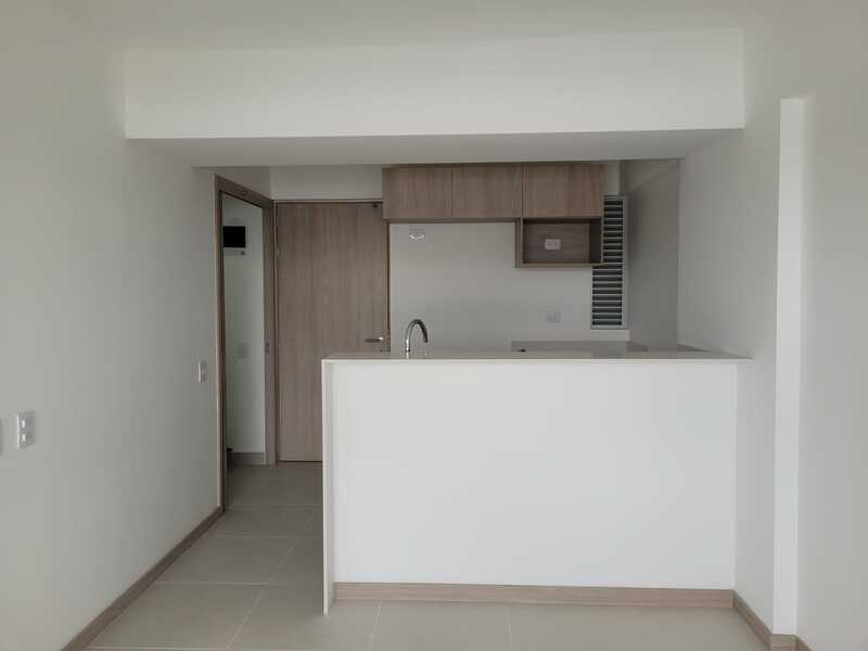 Apartamento en venta en Las Mercedes, Marinilla · foto 3 de 10