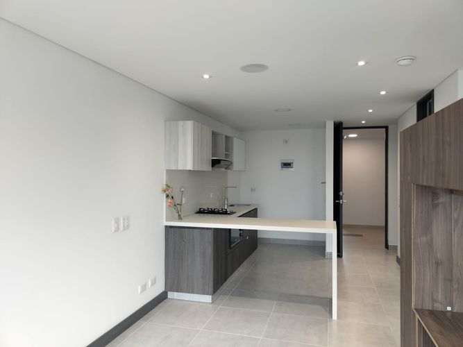 Apartamento de 1 alcoba en arriendo en El Poblado, Medellín, 45 m² · foto 3 de 11