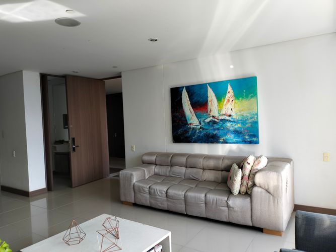 Apartamento de 3 alcobas en venta en El Poblado, Medellín, 122 m² · foto 3 de 19