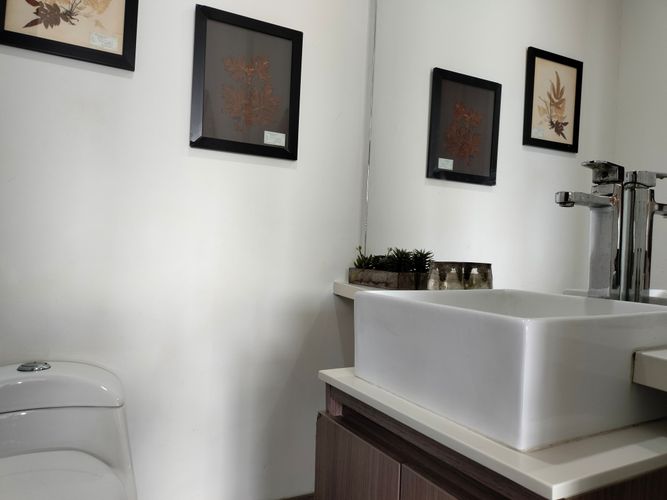 Apartamento de 3 alcobas en venta en El Poblado, Medellín, 122 m² · foto 18 de 19