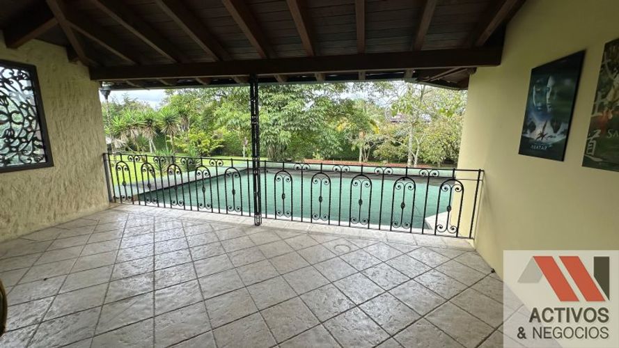 Casa de 6 alcobas en venta en Llano Grande, Rionegro · foto 22 de 24