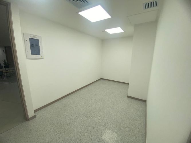 Consultorio en arriendo en El Poblado, Medellín, 37 m² · foto 15 de 16