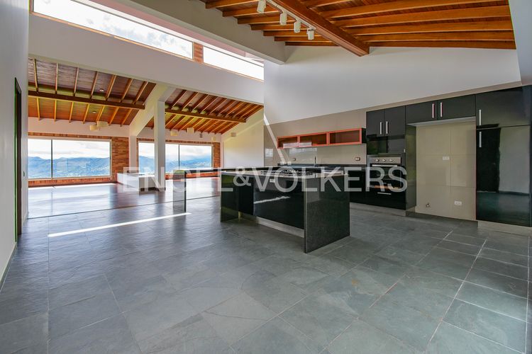 Casa de 2 alcobas en venta en Yerbabuena, Sopó, 370 m² · foto 7 de 18
