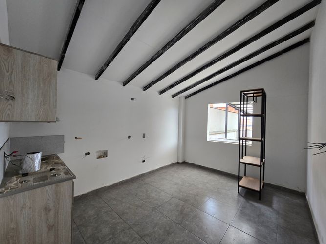 Edificio en venta en Mesa, Envigado, 1100 m² · foto 8 de 11