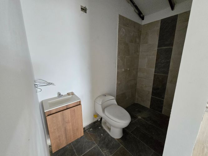Edificio en venta en Mesa, Envigado, 1100 m² · foto 10 de 11