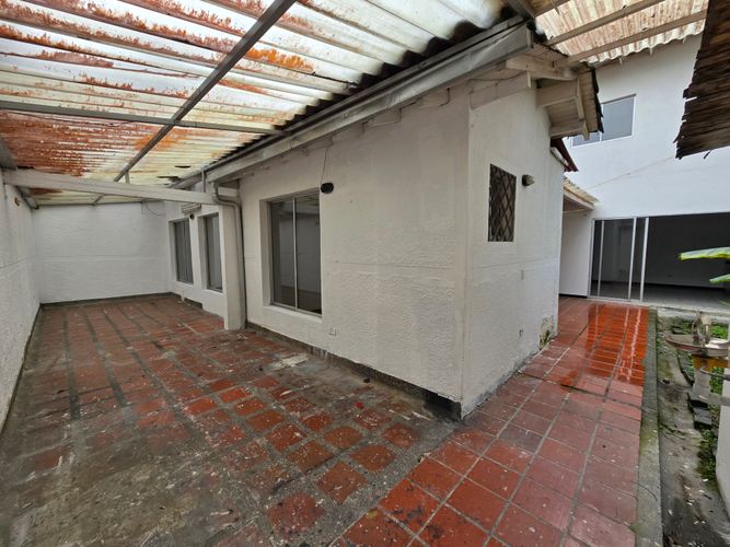 Local en venta en El Poblado, Medellín, 500 m² · foto 10 de 16