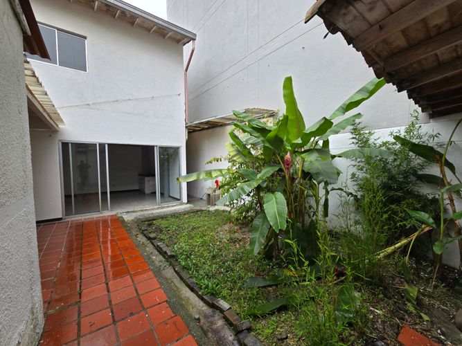 Local en venta en El Poblado, Medellín, 500 m² · foto 11 de 16