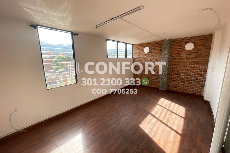 Apartamento de 4 alcobas en arriendo en Las Acacias, Medellín, 150 m² · foto 15 de 24