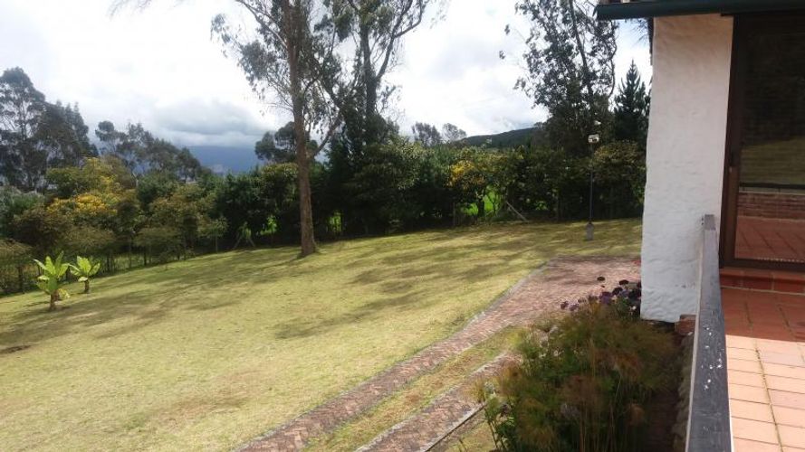 Casa en venta en Yerbabuena, Chía, 390 m² · foto 4 de 19
