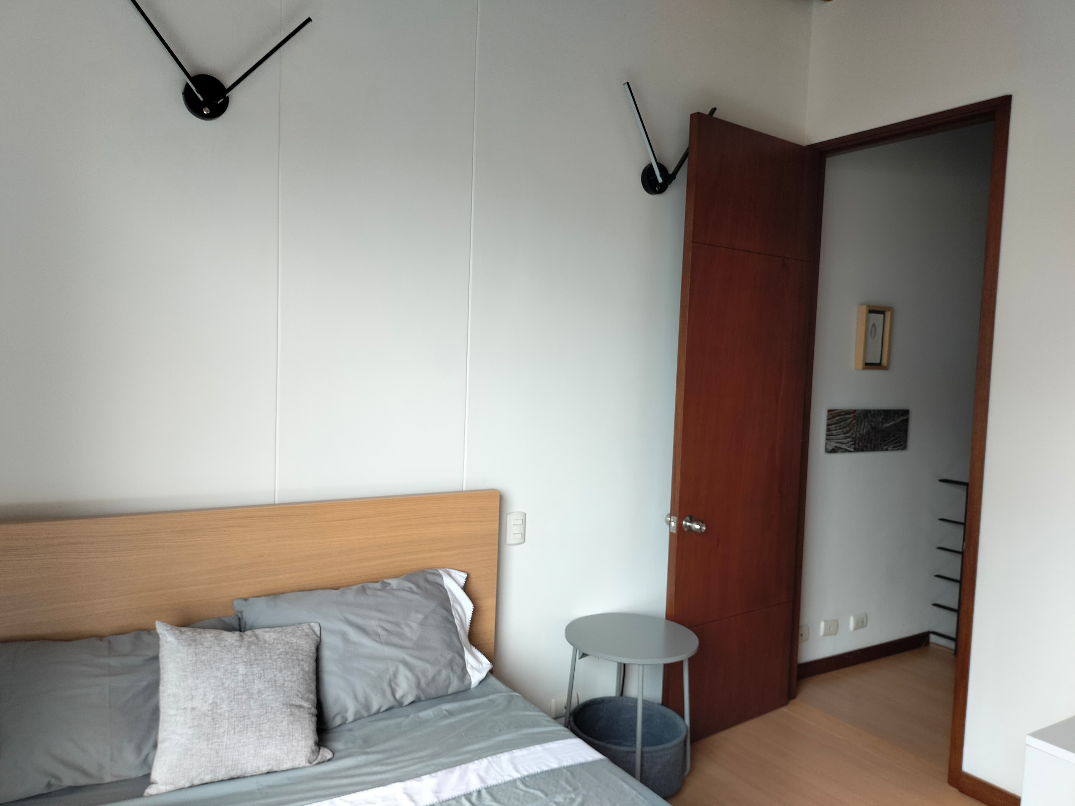 Casa en arriendo en El Poblado, Medellín · foto 8 de 17