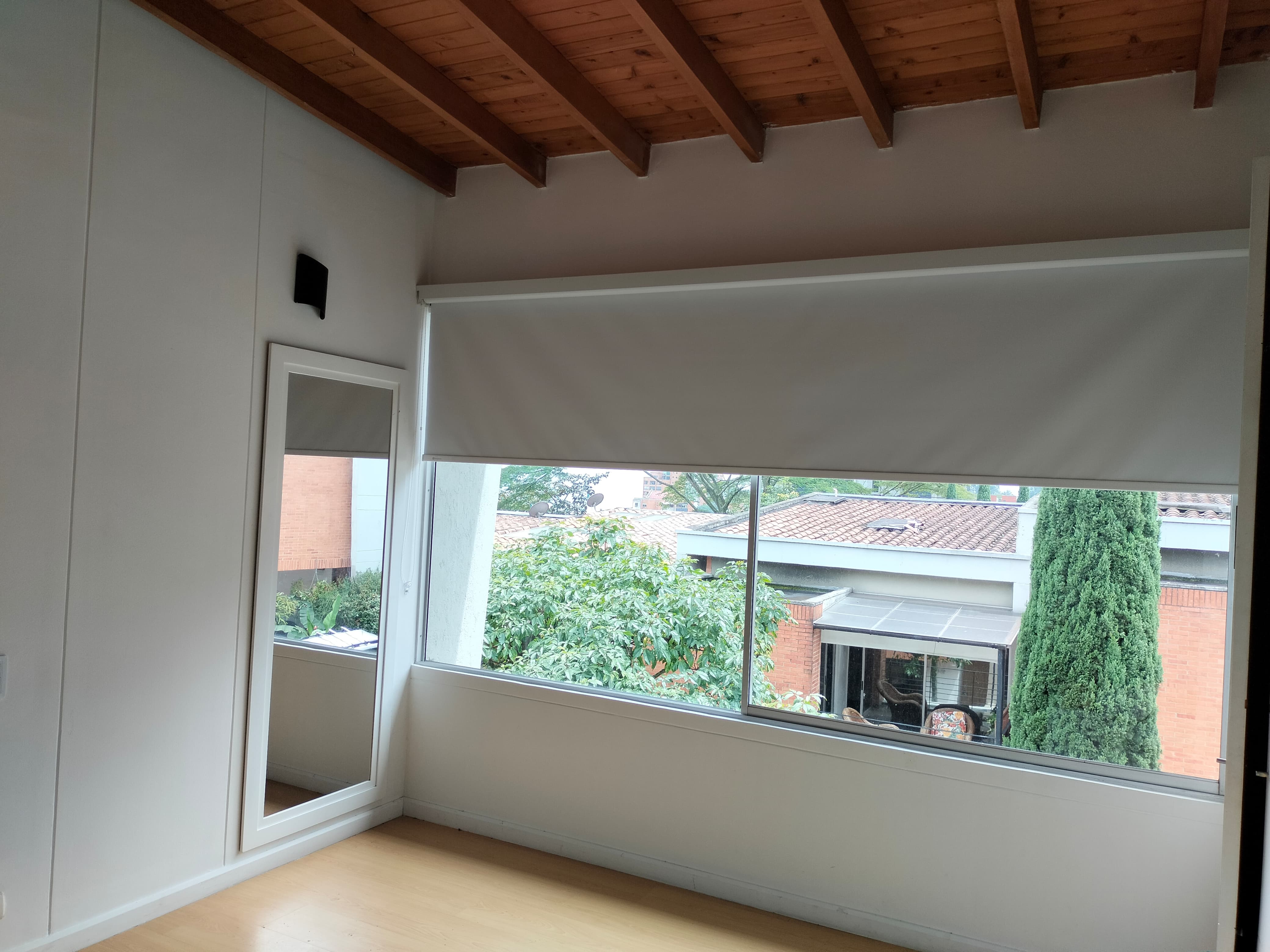 Casa en arriendo en El Poblado, Medellín · foto 13 de 17