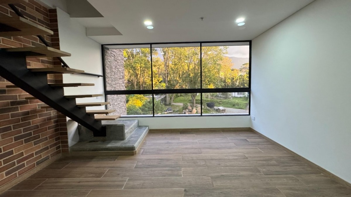 Apartamento en venta en Loma Del Escobero, Envigado · foto 4 de 18