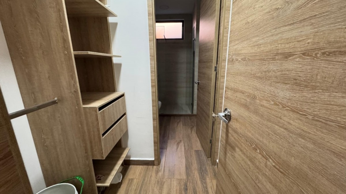 Apartamento en venta en Loma Del Escobero, Envigado · foto 8 de 18
