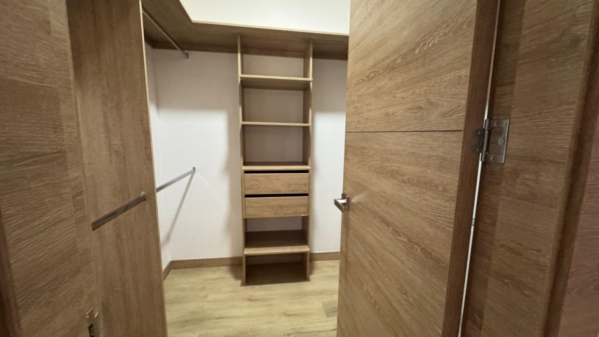 Apartamento en venta en Loma Del Escobero, Envigado · foto 10 de 18