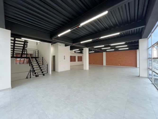 Bodega en venta en San Jose, Mosquera, 2700 m² · foto 5 de 12