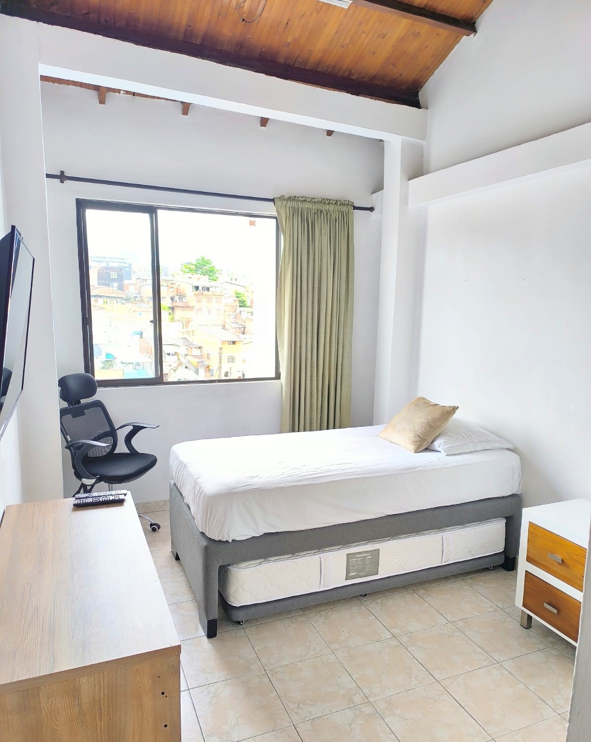 Casa en venta en Avenida 30 De Agosto, Pereira · foto 16 de 16